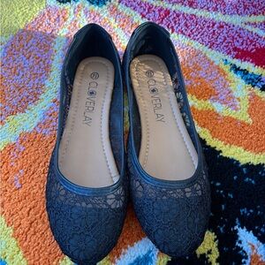 Cute black flats  brand new size 7 1/2